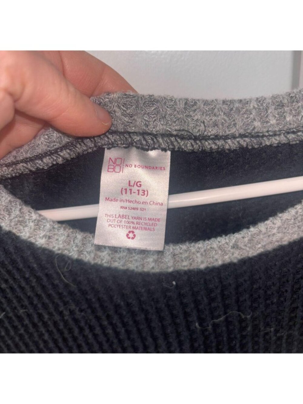 Sweater - Picture 2 of 3